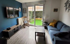 Appartement Avec Jardinet
